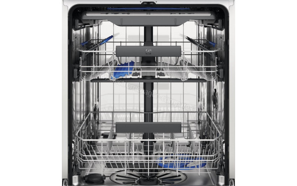 ELECTROLUX EEM68510W - Vue de l'int&eacute;rieur