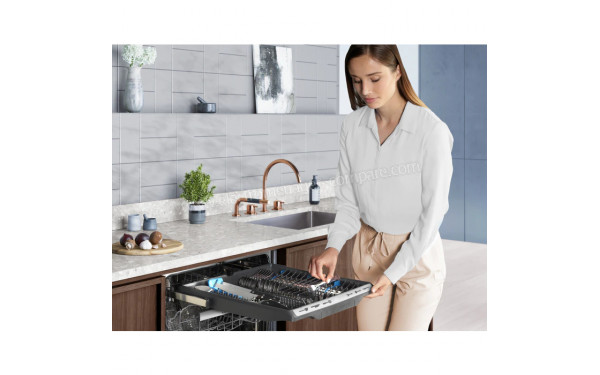 ELECTROLUX EEM69310IX - Vue du tiroir sup&eacute;rieur