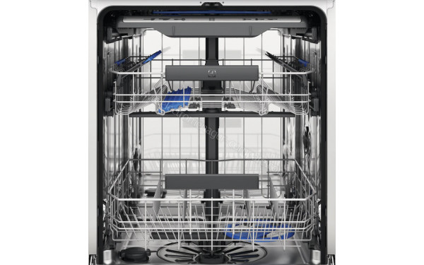 ELECTROLUX EEM69310IX - Vue de l'int&eacute;rieur