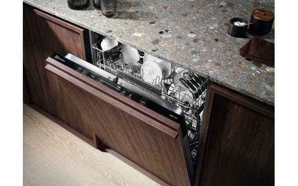 ELECTROLUX EEQ47215L 2019 - Mise en situation