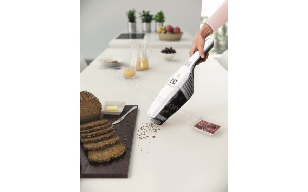 ELECTROLUX EERC72IW - Mise en situation