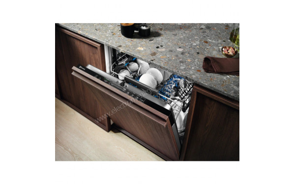 ELECTROLUX EES67410L - Mise en situation