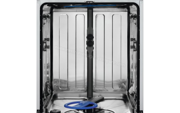 ELECTROLUX EES69300L - Vue de l'int&eacute;rieur sans les paniers