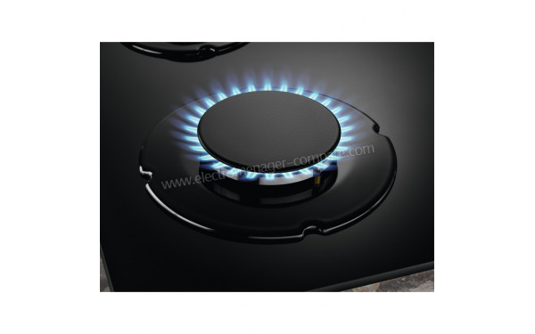 ELECTROLUX EGG6407K - Zoom sur un foyer &agrave; gaz