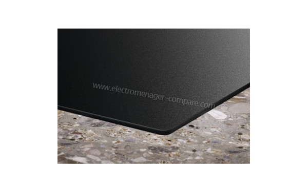 ELECTROLUX EIS62453IZ - Zoom sur les bordures