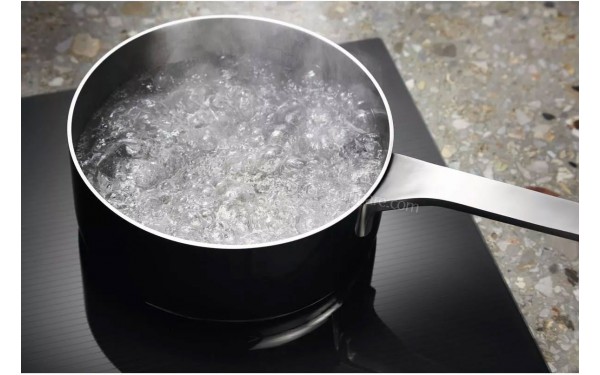 ELECTROLUX EIS6448 - Mise en situation