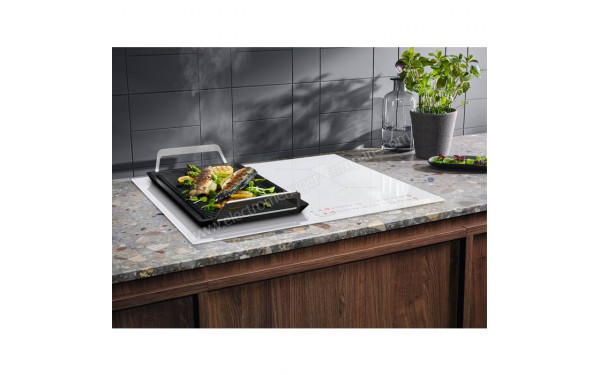 ELECTROLUX EIV63440BW - Mise en situation