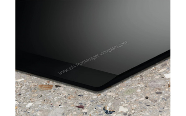 ELECTROLUX EIV64453 - Zoom sur les bordures