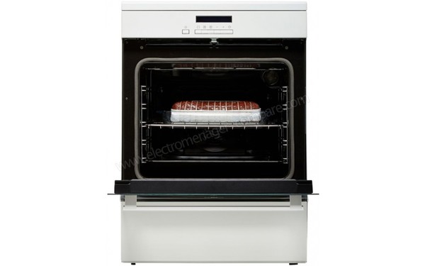 ELECTROLUX EKI6771AOW - Vue de l'int&eacute;rieur (cr&eacute;dit : Boulanger)