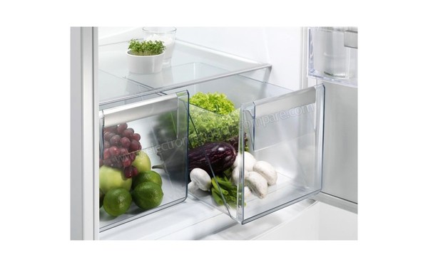 ELECTROLUX EN3350MOX - Bacs &agrave; l&eacute;gumes (cr&eacute;dit : Boulanger)