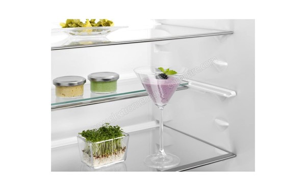 ELECTROLUX EN3618MFX - Clayette r&eacute;tractable