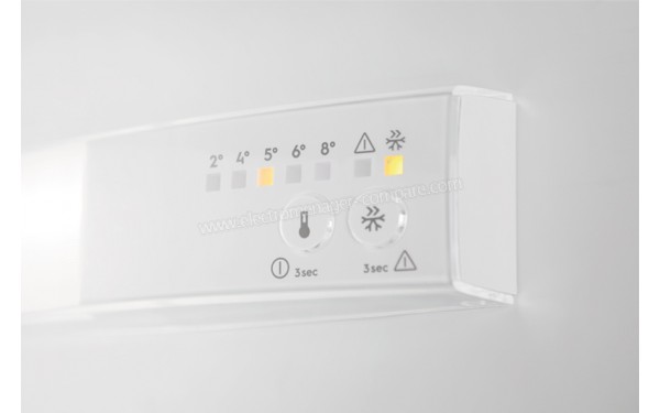 ELECTROLUX ENN2852ACW - Panneau de commandes