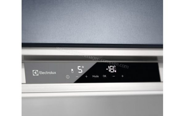 ELECTROLUX ENN3054ESW - Panneau de commandes