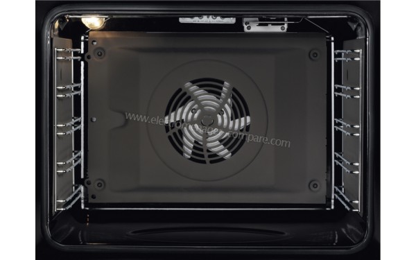 ELECTROLUX EOA2400AAX - Vue de l'int&eacute;rieur