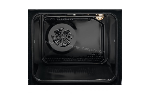 ELECTROLUX EOC3400DAX - Vue de l'int&eacute;rieur