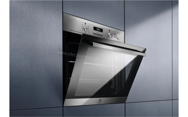 ELECTROLUX EOC3S40X - Mise en situation