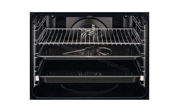 ELECTROLUX EOC6631TAX - Vue de l'int&eacute;rieur