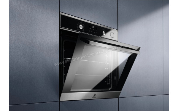 ELECTROLUX EOC6P67WX - Mise en situation