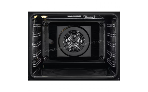 ELECTROLUX EOD5H40X 2024 - Vue de l'int&eacute;rieur