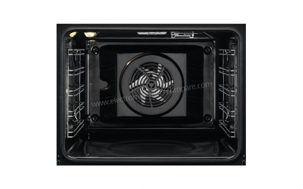 ELECTROLUX EOD6P71Z - Vue de l'int&eacute;rieur