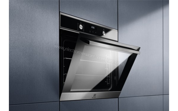 ELECTROLUX EOE6P71X - Appareil encastr&eacute; 3/4 gauche