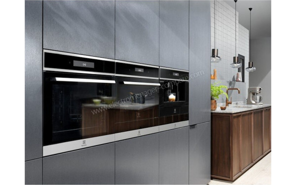 ELECTROLUX EOE8P51X - Appareil encastr&eacute;