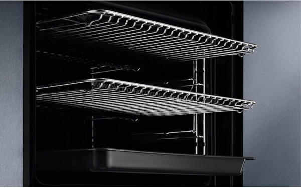 ELECTROLUX EOE8P51X - Accessoires