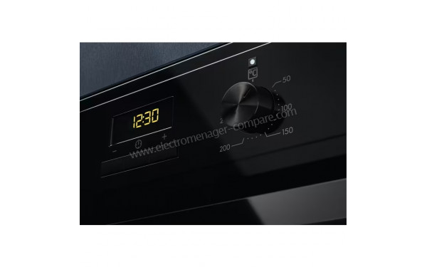 ELECTROLUX EOF3H50BK - Vue des programmes