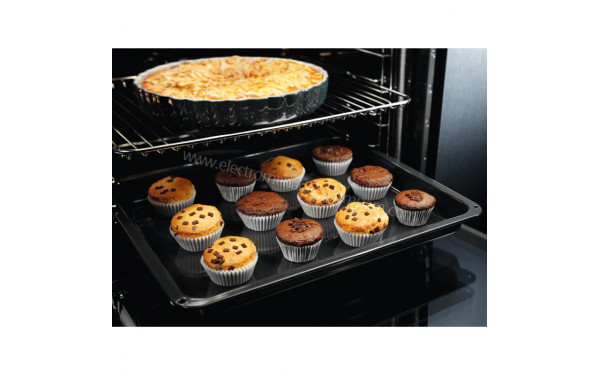 ELECTROLUX EOF5C40BX 2022 - Mise en situation