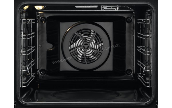 ELECTROLUX EOF6P40VX0 - Vue de l'int&eacute;rieur