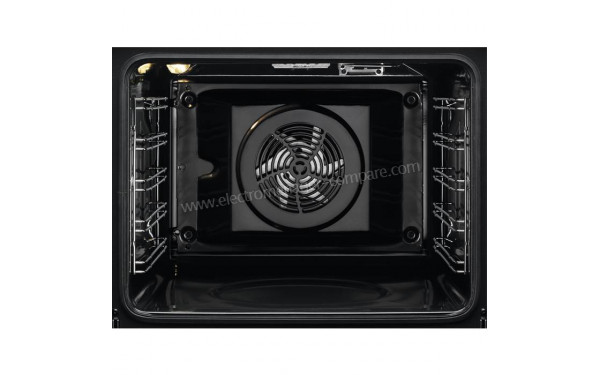 ELECTROLUX EOF6P46VX0 - Vue de l'int&eacute;rieur