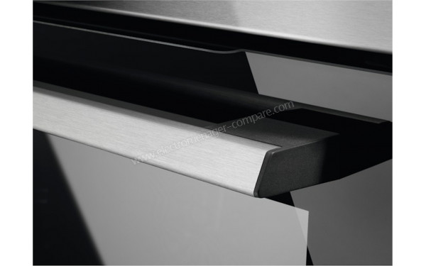 ELECTROLUX EOH4P00X - Zoom sur la poign&eacute;e