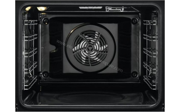 ELECTROLUX EOM4P40TX - Vue de l'int&eacute;rieur