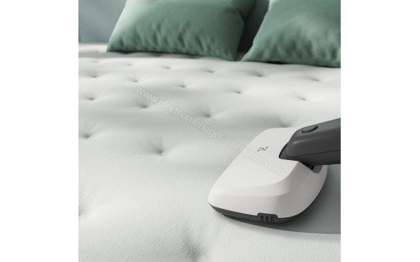 ELECTROLUX ES52B21GRN - Mise en situation