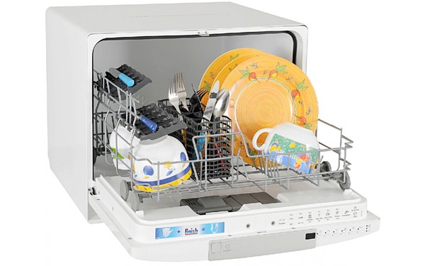 ELECTROLUX ESF2300OW - Vue de l'int&eacute;rieur (cr&eacute;dit : Darty)