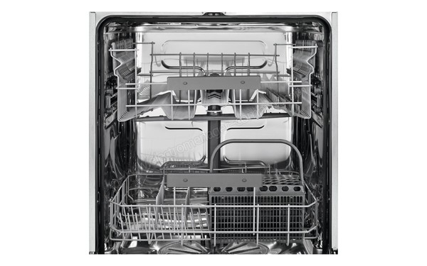 ELECTROLUX ESI5533LOW - Vue des paniers