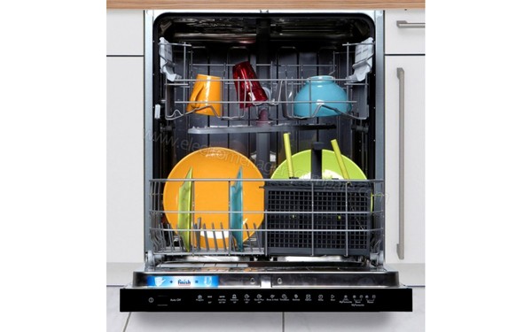 ELECTROLUX ESI6550ROK - Vue de l'int&eacute;rieur (cr&eacute;dit : Boulanger)