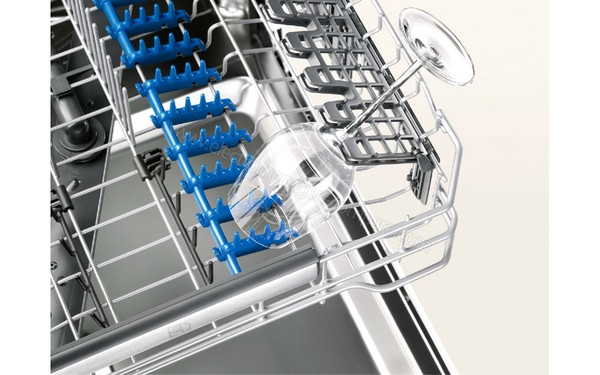 ELECTROLUX ESL6327LO - Vue du panier sup&eacute;rieur (cr&eacute;dit : Darty)