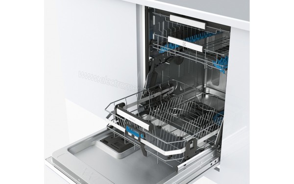 ELECTROLUX ESL7740RA - Syst&egrave;me ComfortLift n&deg;3 (cr&eacute;dit : Boulanger)