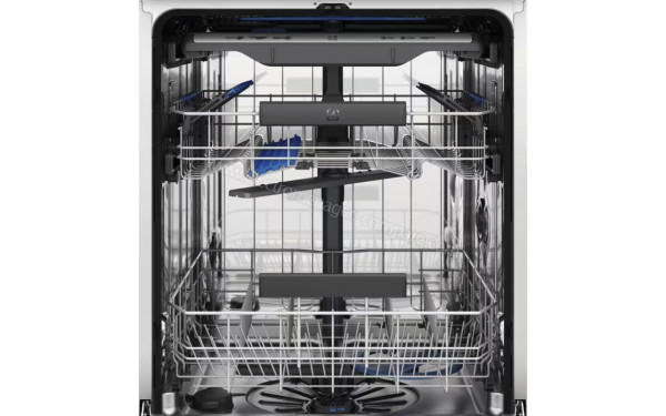 ELECTROLUX ESM89300SX - Vue de l'int&eacute;rieur