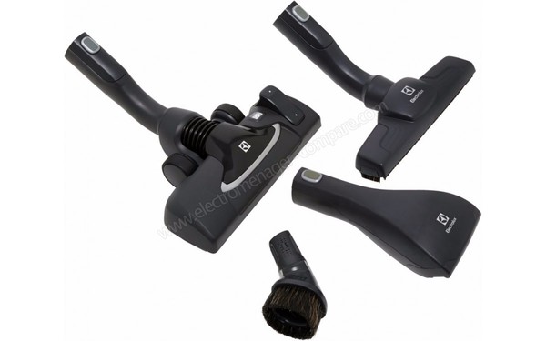ELECTROLUX EUF86IW - Brosses et accessoires (cr&eacute;dit : Boulanger)