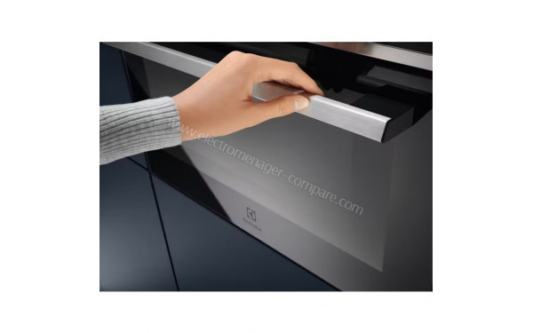 ELECTROLUX EVL8E00X - Zoom sur la poign&eacute;e