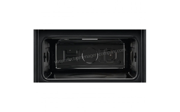 ELECTROLUX EVM8E08X - Vue de l'int&eacute;rieur