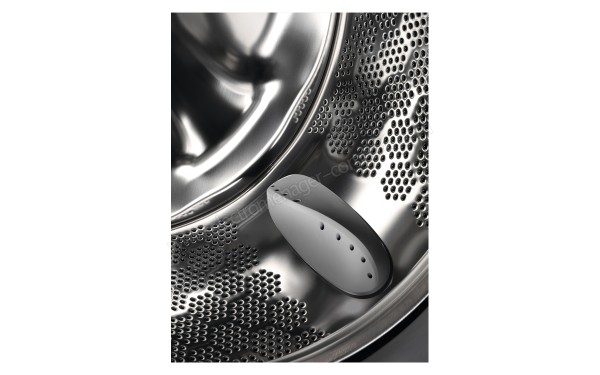 ELECTROLUX EW2F6712BS - Vue du tambour 1