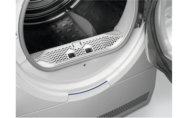 ELECTROLUX EW7H6824RB - Vue du tambour