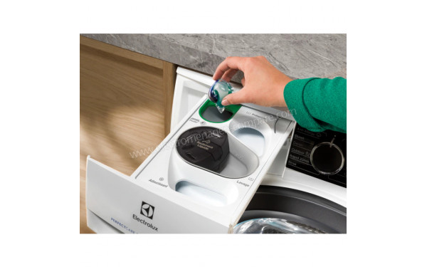 ELECTROLUX EW8F1621OP - Zoom sur le tiroir lessiviel