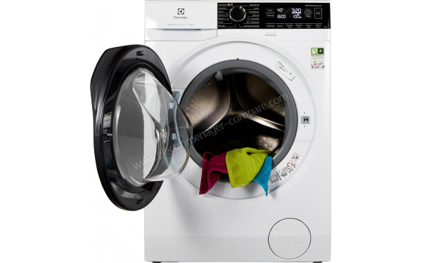 ELECTROLUX EW8F2161SP 2020 - Vue de face hublot ouvert (cr&eacute;dit : Boulanger)