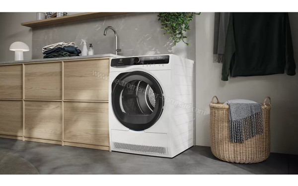 ELECTROLUX EW8HI595BG - Mise en situation