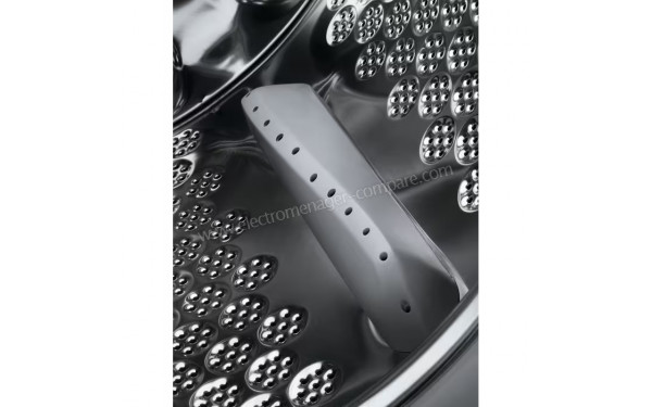 ELECTROLUX EW8W2168WV - Zoom sur le tambour