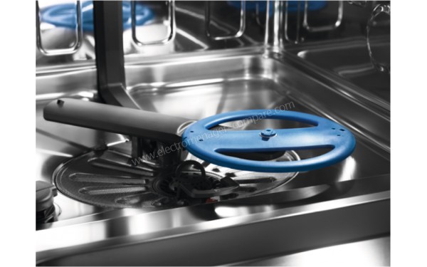 ELECTROLUX KESC7310L - Vue du bras de lavage